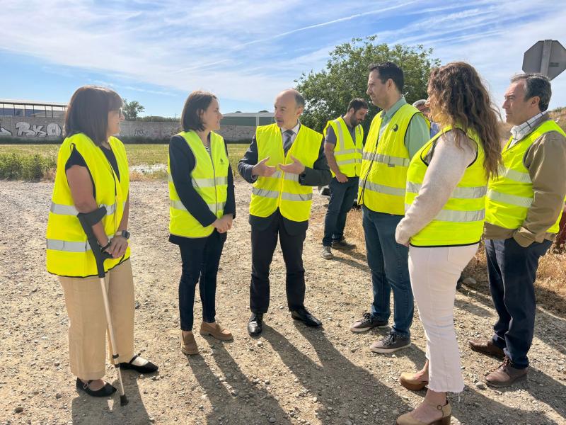El MITMA repara els vials municipals afectats per la Z-40 en el barri rural de Movera