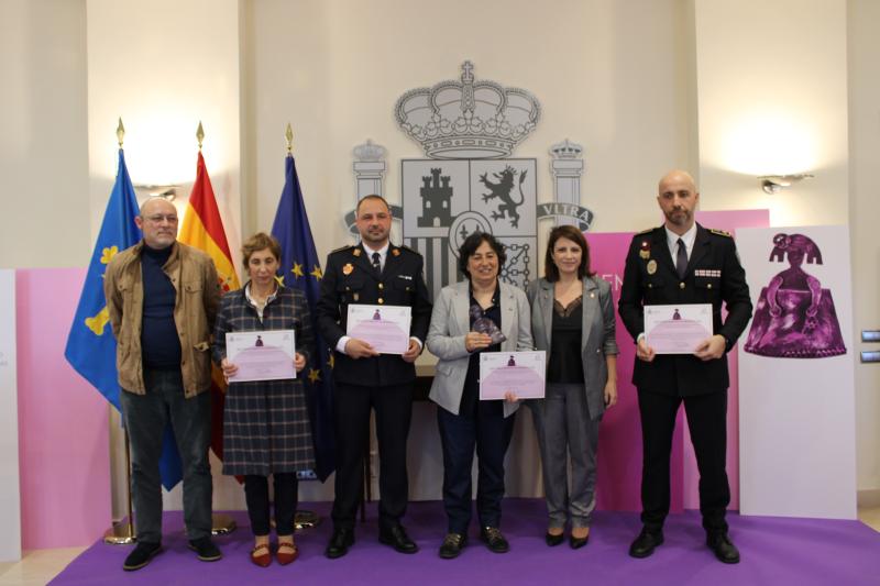 Llastra: “Cada vegada que es nega la violència de gènere, una víctima se sent desprotegida i un maltractador se sent emparat”