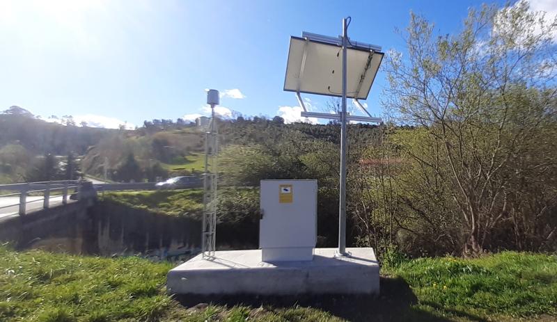 La Confederació Hidrogràfica del Cantàbric amplia el Sistema Automàtic d'Informació Hidrometeorológica amb una estació de control en el riu Sámano en Castro Urdiales
