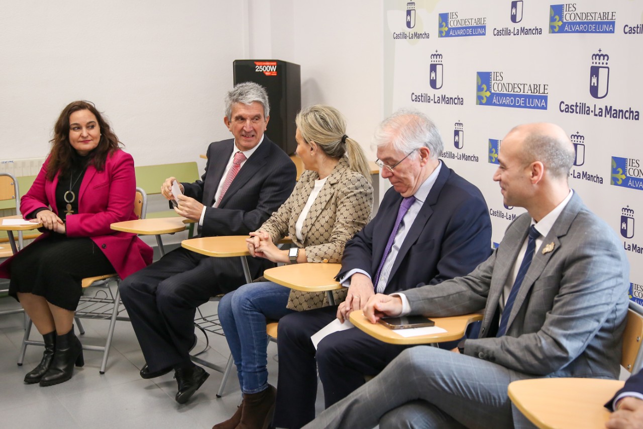 Milagros Tolón destaca que Castella-la Manxa ha rebut una inversió històrica en Educació de 1.127 milions d'euros