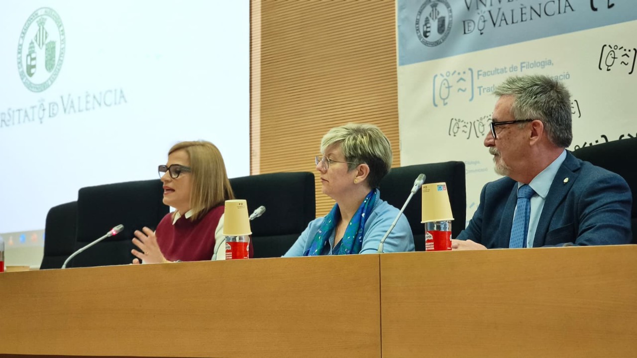 Inauguración conversatorio La aplicación de la perspectiva de género en los medios de comunicación