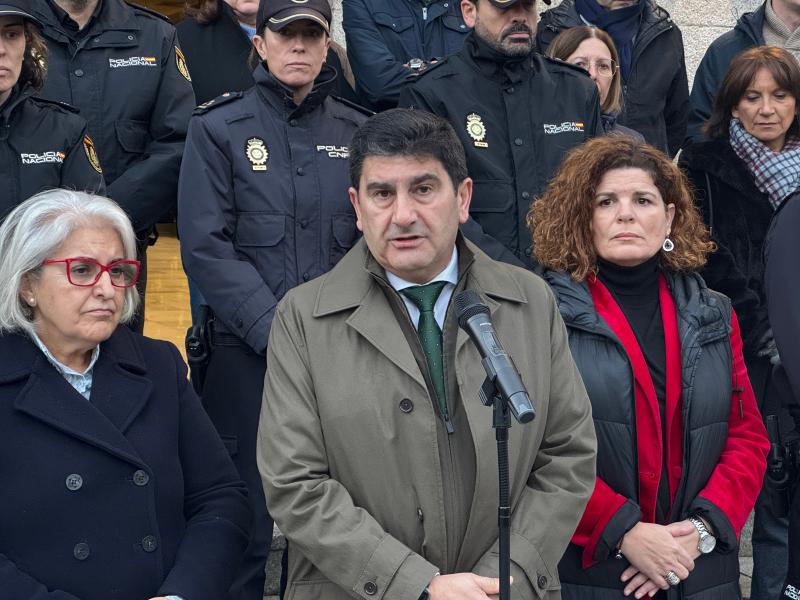 Pedro Blanco presideix a la Corunya l'acte de condemna de l'últim crim de violència masclista ocorregut a Illes Balears