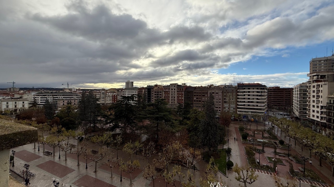 Vista de l'Espolón, a Logronyo