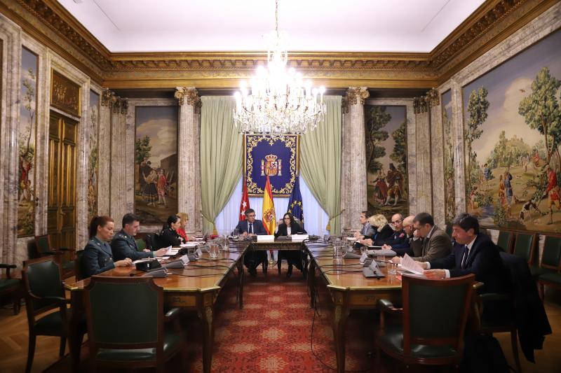 Mercedes González presideix la reunió de la Comissió de Seguiment del Pla Director per a la Convivència i Millora de la Seguretat en els Centres Educatius