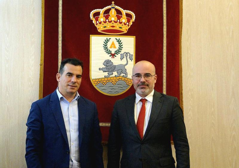 El delegat del Govern es reuneix amb l'alcalde de Talamanca del Jarama