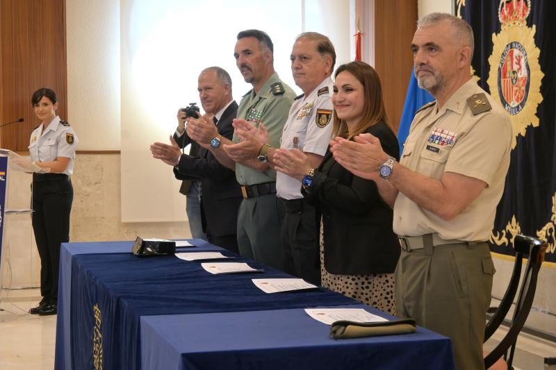 Melilla reconeix a la professionalitat i la vocació de servei dels professionals de la Seguretat Privada