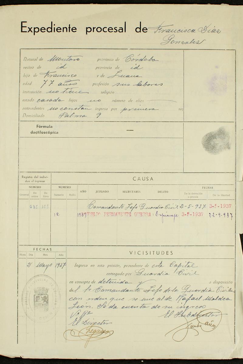 Expedient de presó de Francisca Díaz González, natural de Montoro (Còrdova), de 77 anys, detinguda per espionatge. Arxiu Històric Provincial de Còrdova. Signatura AHPCO 8326/245