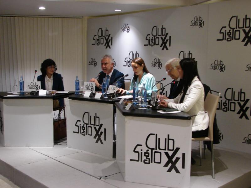 “La conquesta de la llibertat d'expressió”, cicle de taules rodones