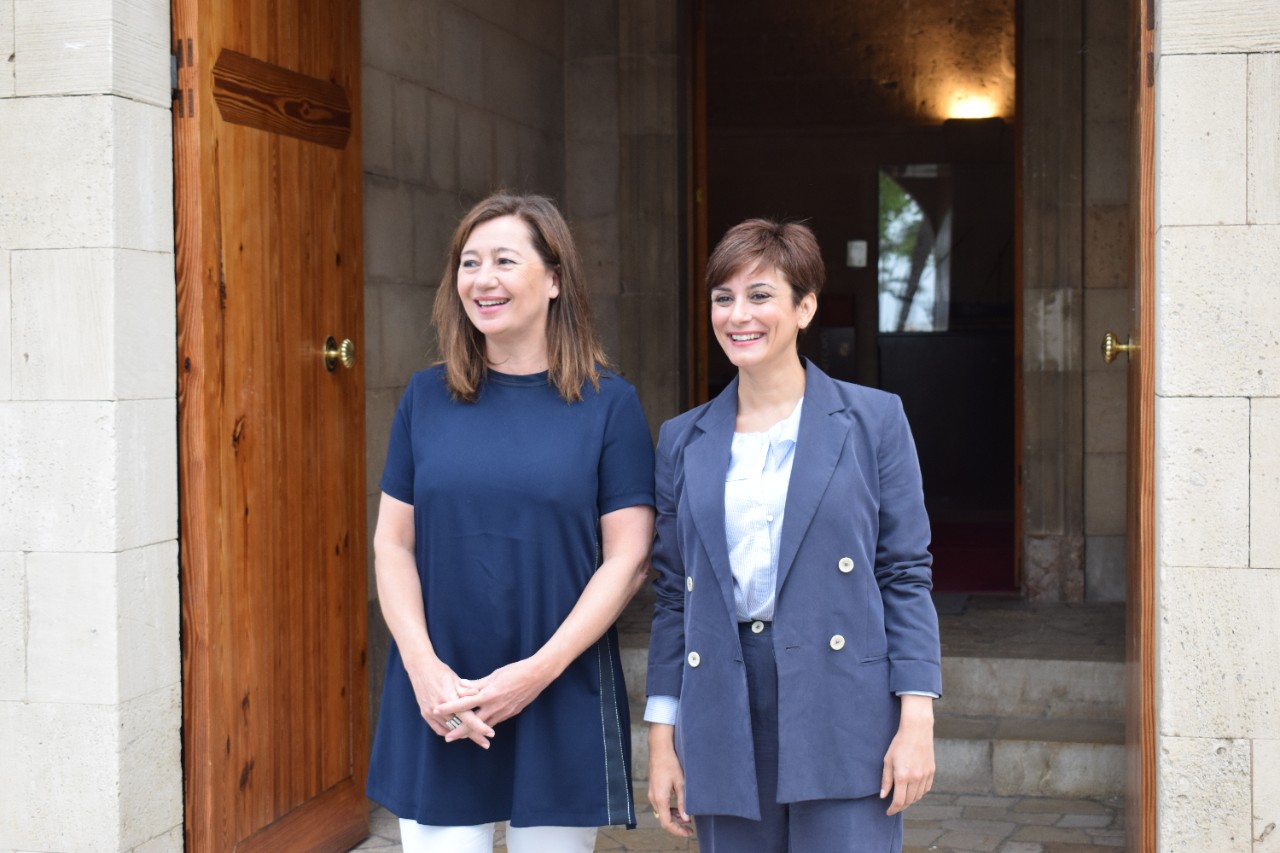 Reunió i roda de premsa amb Francina Armengol