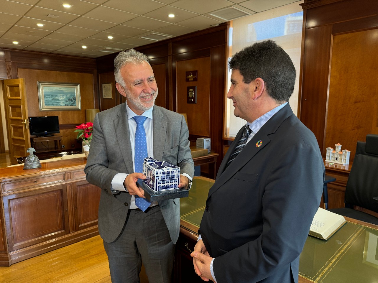 Reunió amb el delegat del Govern d'Espanya a Galícia