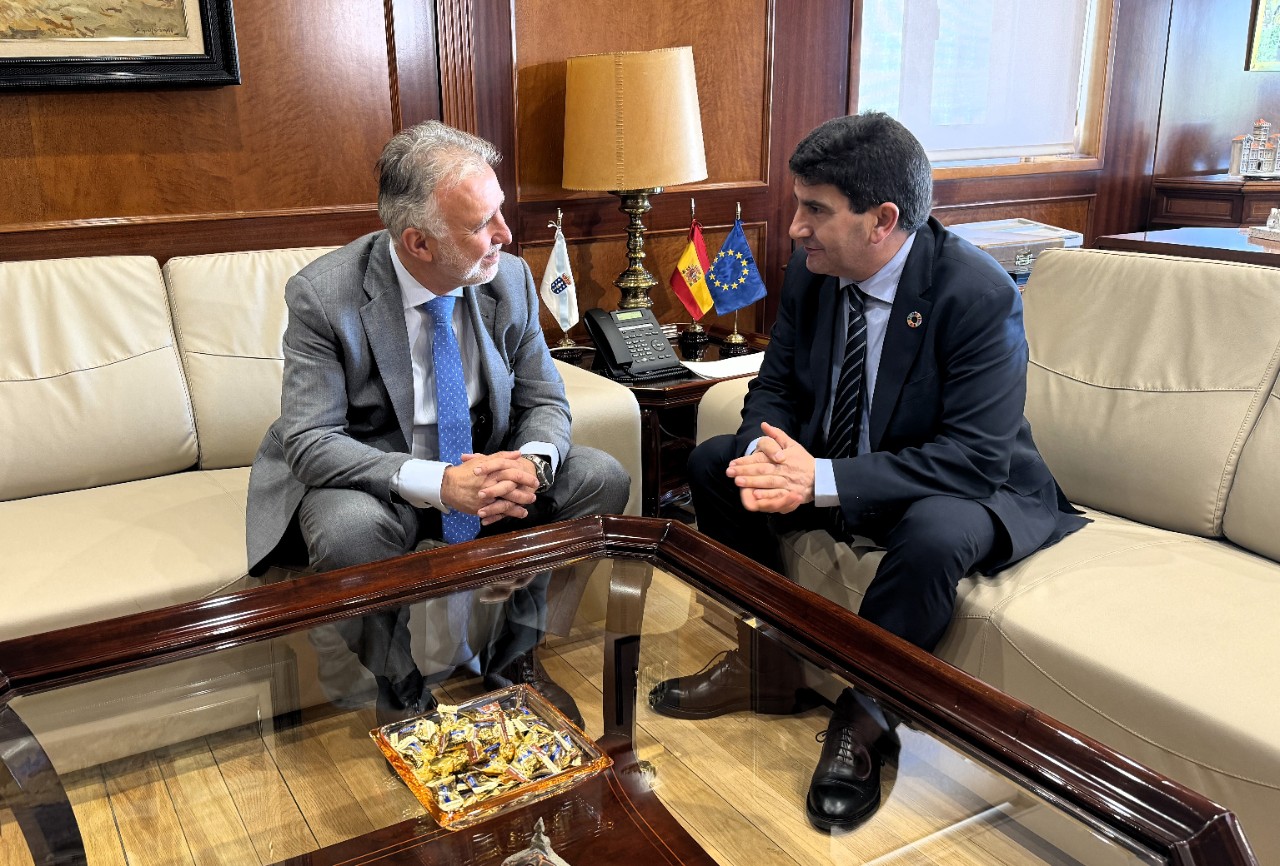Reunió amb el delegat del Govern d'Espanya a Galícia