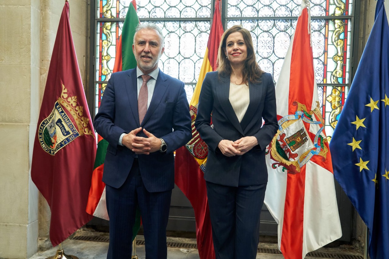 Reunió amb l'alcaldessa de Vitòria
