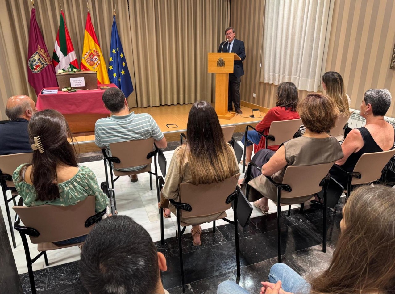 El Govern lliura a la família les restes de Constancio Allèn Sancho, trobats a la Vall de Cuelgamuros