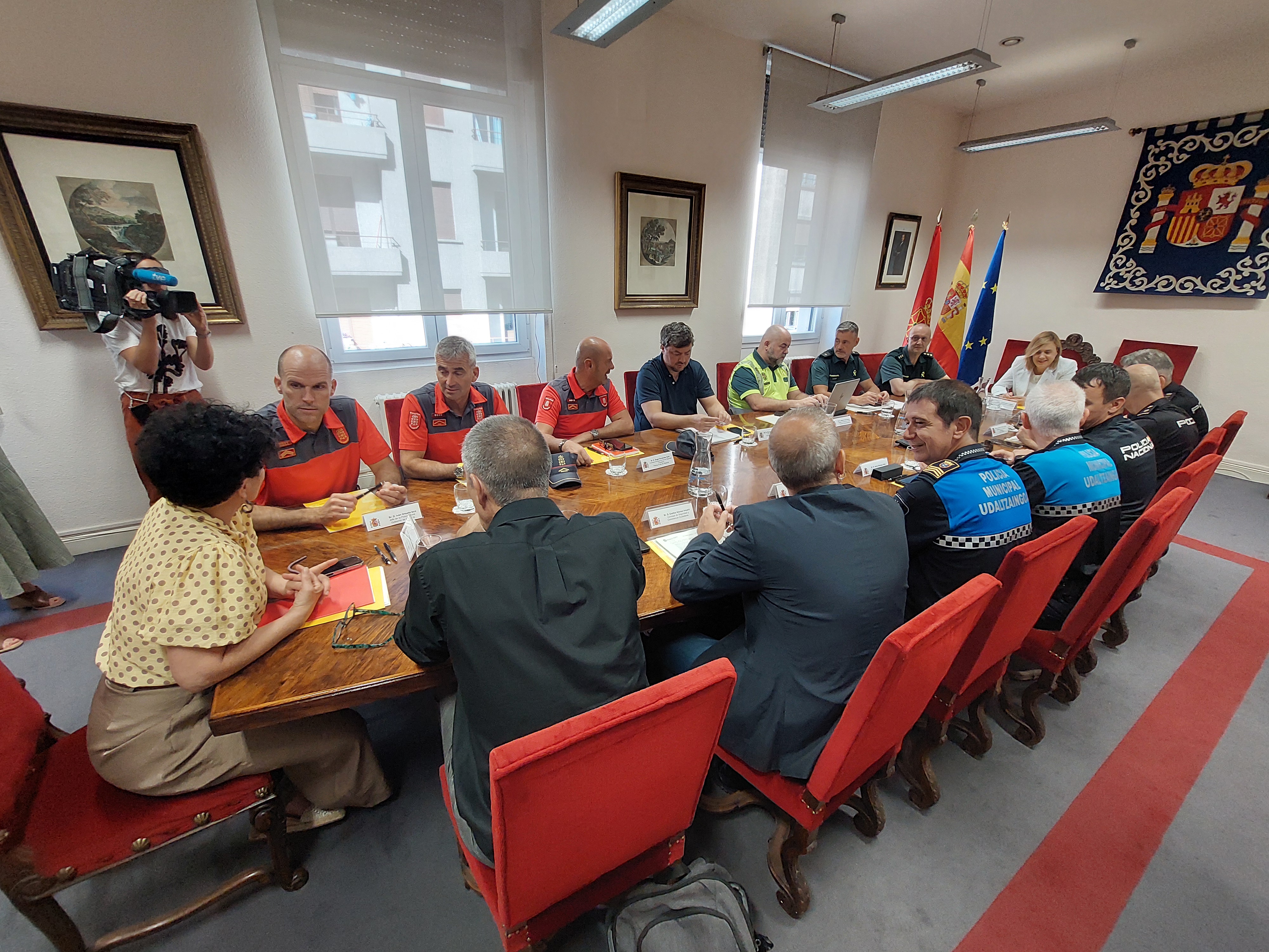 Reunión de la junta de seguridad previa a los sanfermines