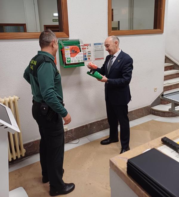 The Government Delegation in Aragon already has two defibrillators to improve occupational health conditions