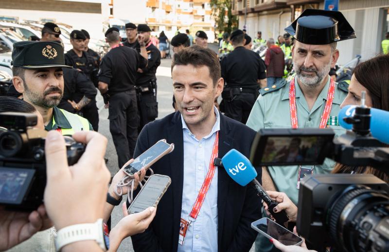 Casares supervises the security device of La Vuelta as it passes through Cantabria, with more than 400 police and Civil Guard agents