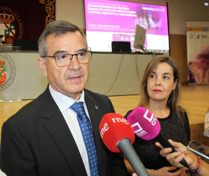 Carlos Ángel Devia: “Teachers are the first line of defense for minors against gender violence”