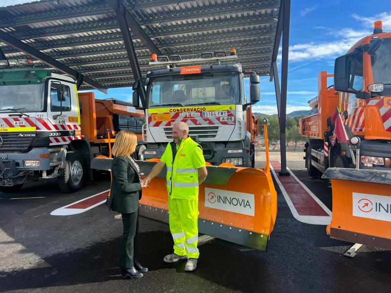 The government deploys 62 snowploughing machines and 6,785 tons of flux for the winter road plan in the C. Valenciana