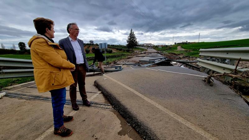The government delegate in Extremadura visits the areas affected by the floods