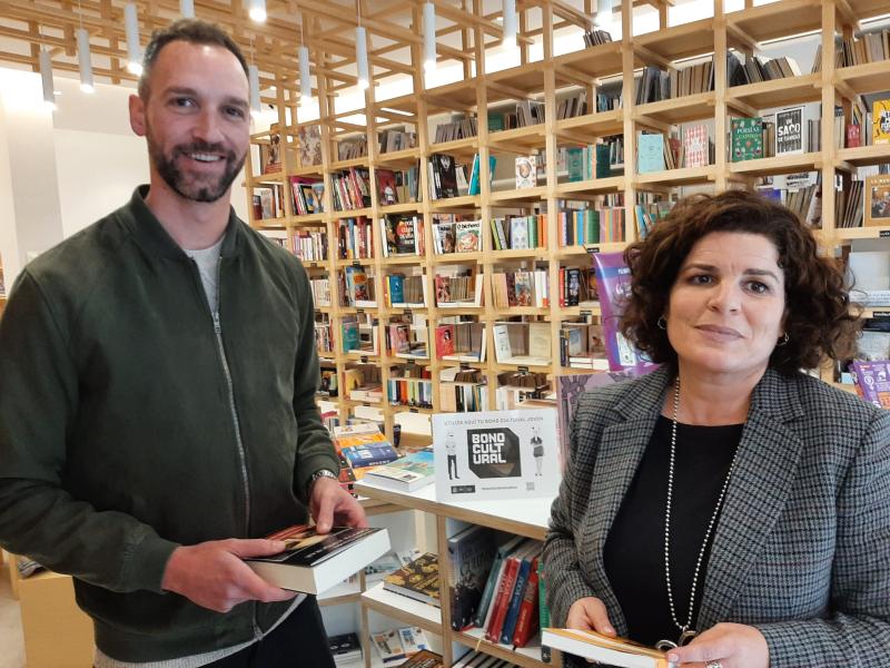 María Rivas puts in value the Young Cultural Bonus that has already benefited more than 5,000 young people of 18 years of age in the province and that allows them to invest 400€ in cultural products