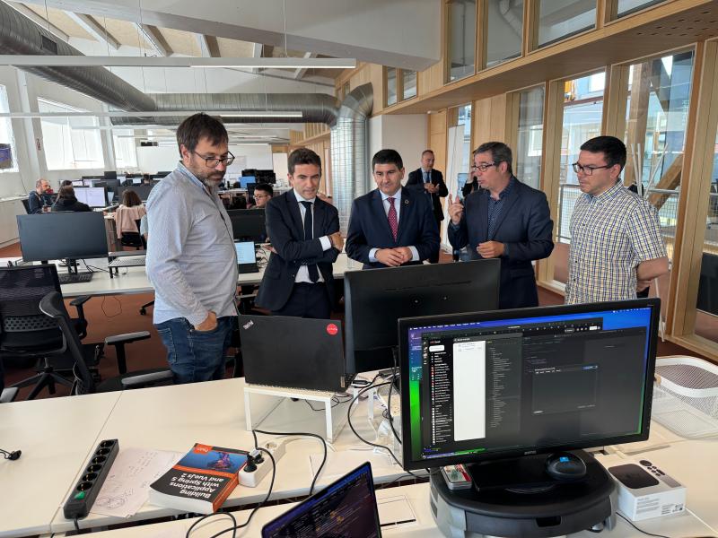 Pedro Blanco and Pedro Casares advance that the Government allocates 53.1 million euros to Galicia to extend 5G mobile coverage to the concellos of less than 10,000 inhabitants