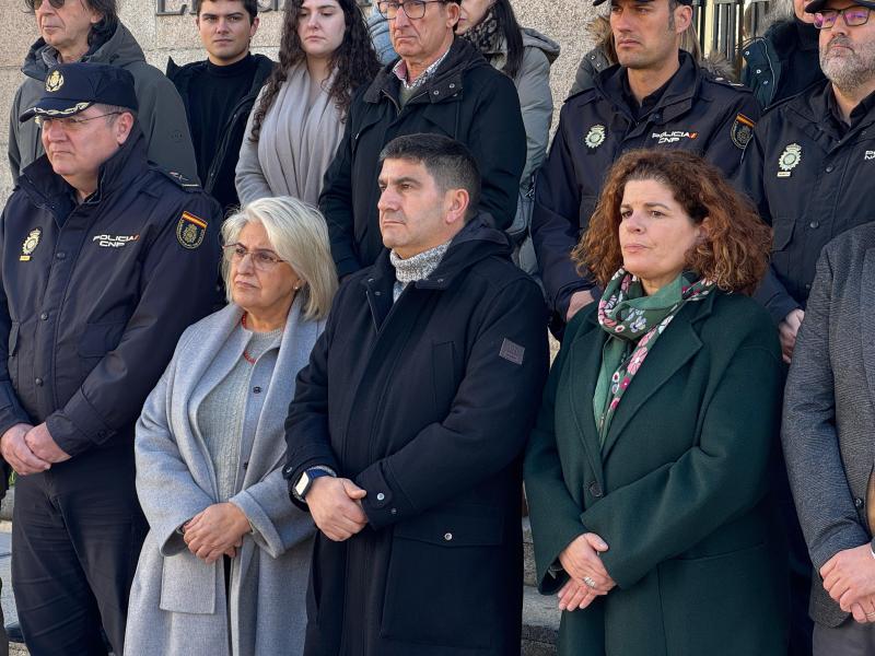 Pedro Blanco presides in A Coruña an act of condemnation before the last known male chauvinistic crime in Spain