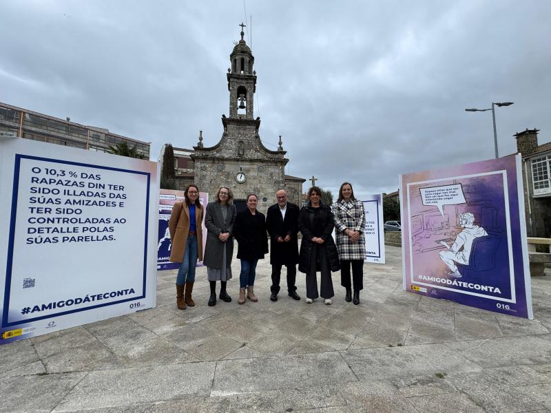 Abel Losada and Paula Fernández inaugurate in Silleda the exhibition ‘Amigo, te da tally’ to raise awareness among young people about male violence
