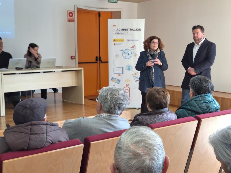 María Rivas announces in Cerceda an investment of 9.3M€ to expand 5G connectivity in 51 small concellos of the province
