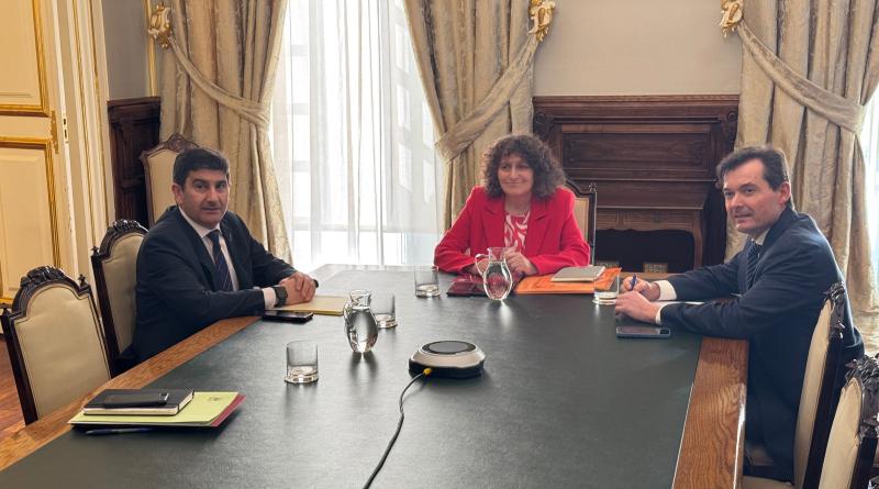 Pedro Blanco advances the culmination in May of the train terminal of Santiago and points out that the Government complies again with the capital of Galicia