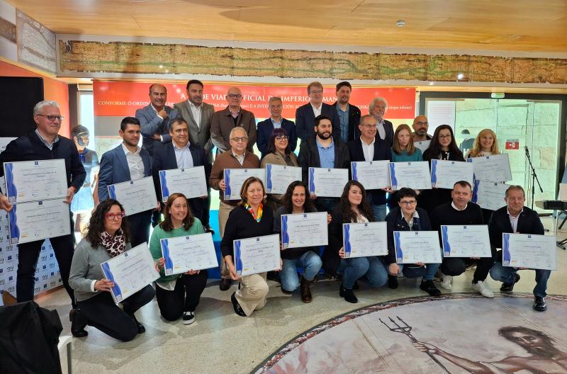 Eladio Santos congratulates the entities of the province for their work to make Ourense "a reference of interior tourism"