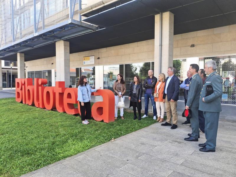 Sixty people attend the guided visits to the Nós Library organized by the Government Subdelegation in Ourense