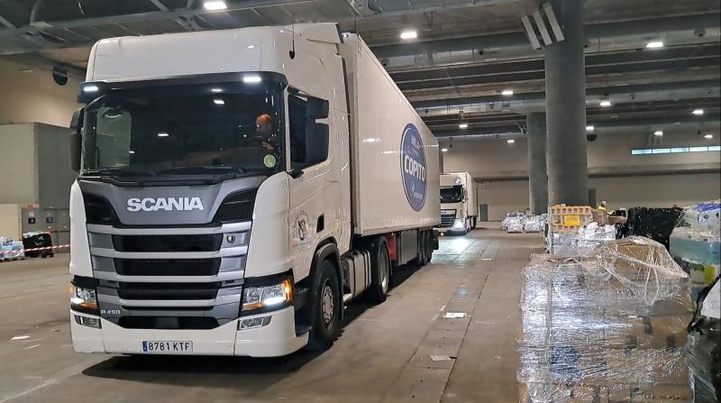 20 trucks will arrive in Valencia today with material donated by the municipalities of Madrid, coordinated by the FMM and centralized in five spaces authorized by the Government of Spain