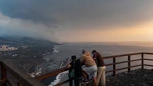 Old Summit Eruption (Source: RTVE)