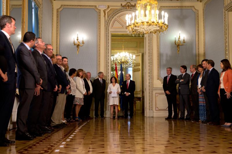 The Government receives the reports of the experts on regional and local financing