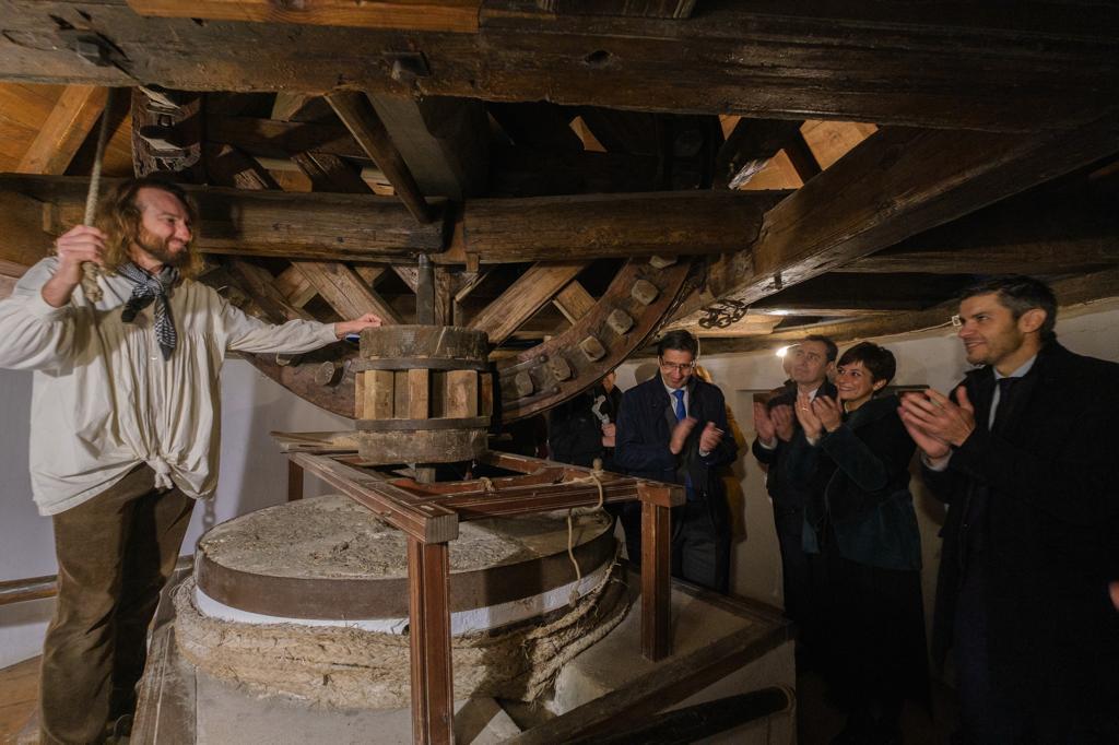 Inauguration of the artistic lighting of the historic mills of Campo de Criptana