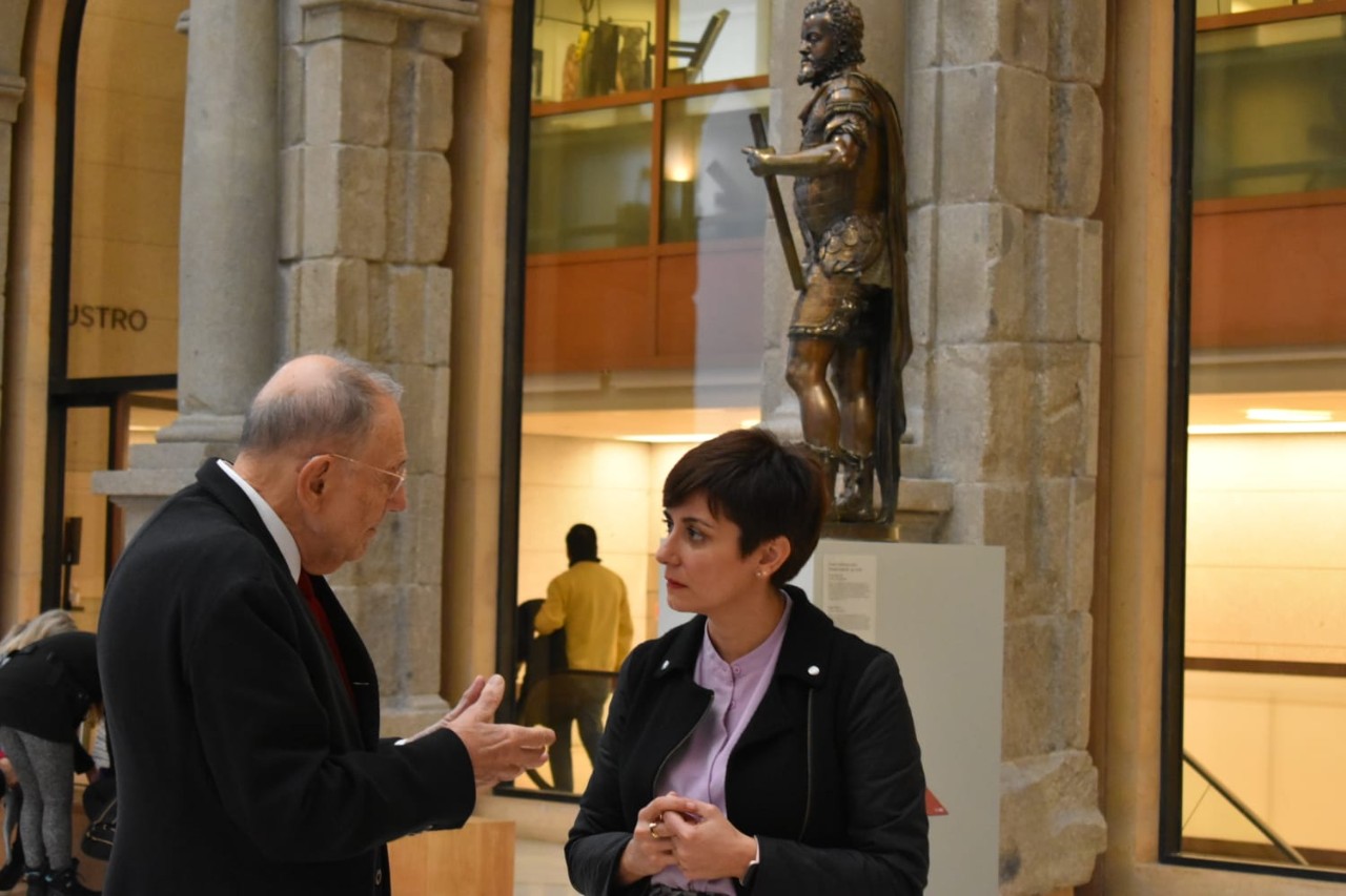 Isabel Rodríguez visits the Prado Museum and meets with the president of the Board of Trustees Javier Solana