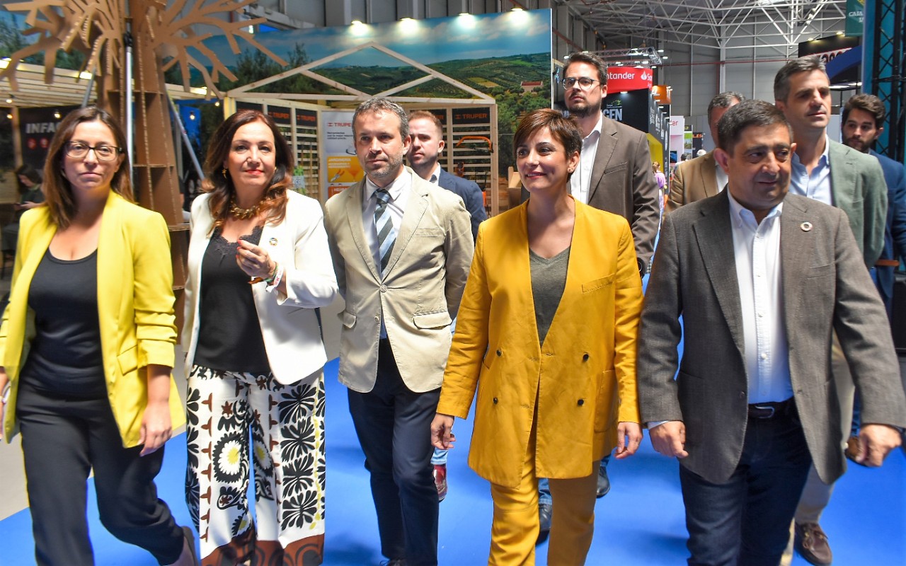 Isabel Rodríguez visits ‘Expoliva 2023’