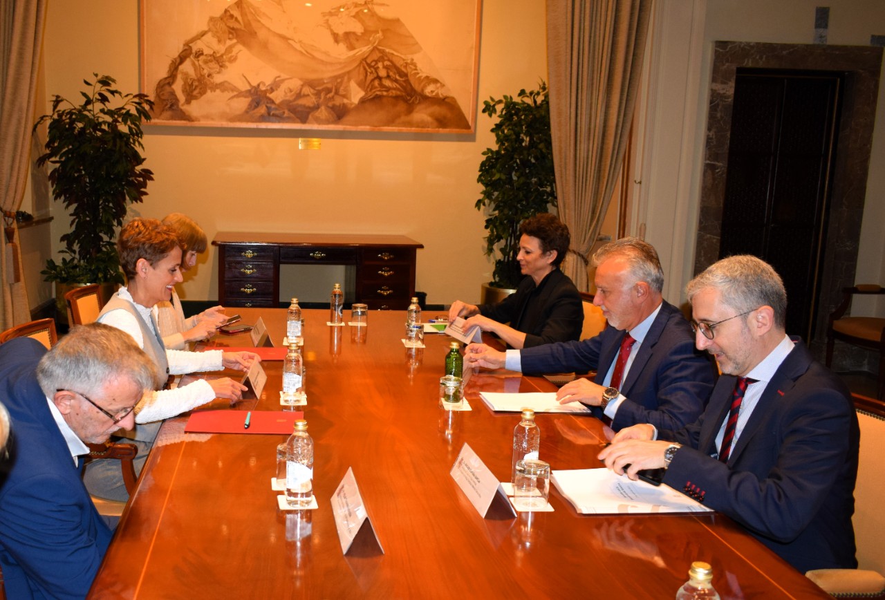 Meeting with the president of the Foral Community of Navarre
