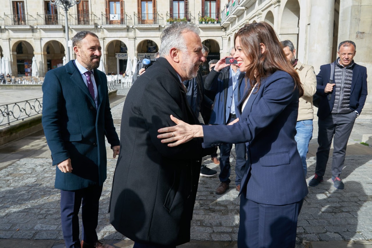 Meeting with the Mayor of Vitoria