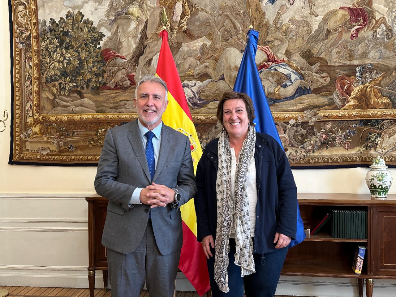 Ángel Víctor Torres meets with the president of Full Inclusion Spain, Carmen Lucirica Gabriel