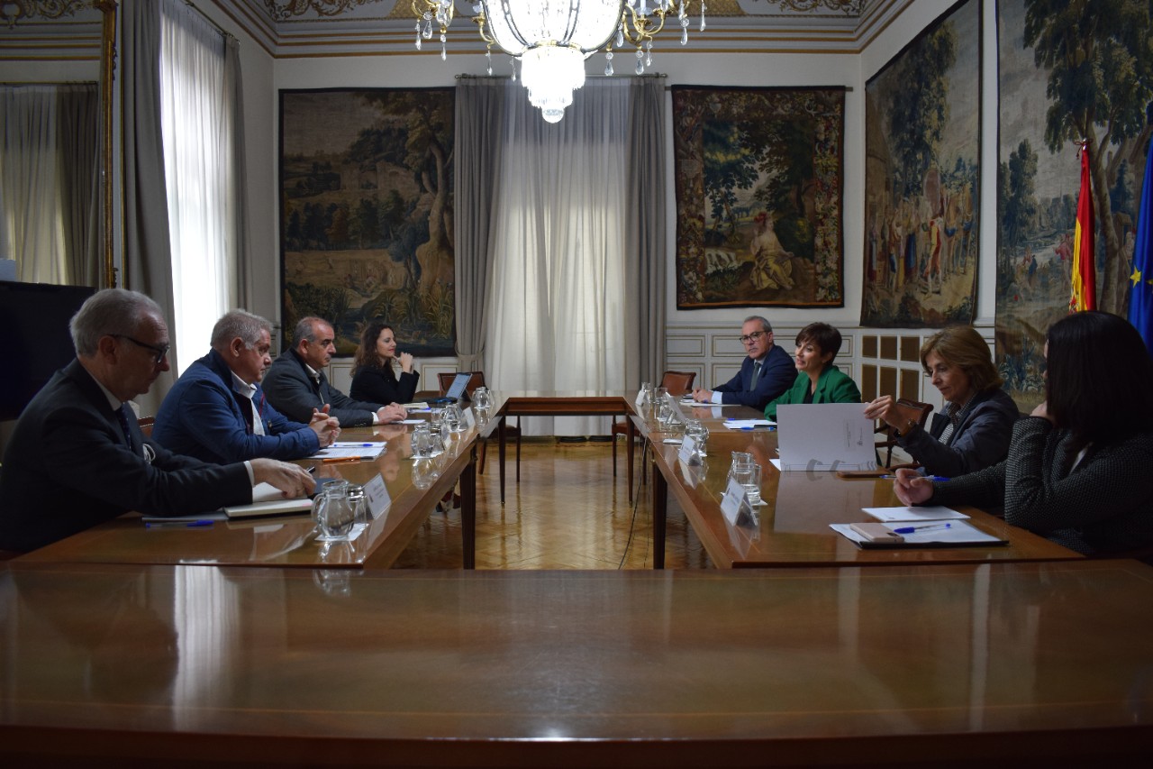 Isabel Rodríguez meets with representatives of the Third Sector Platform