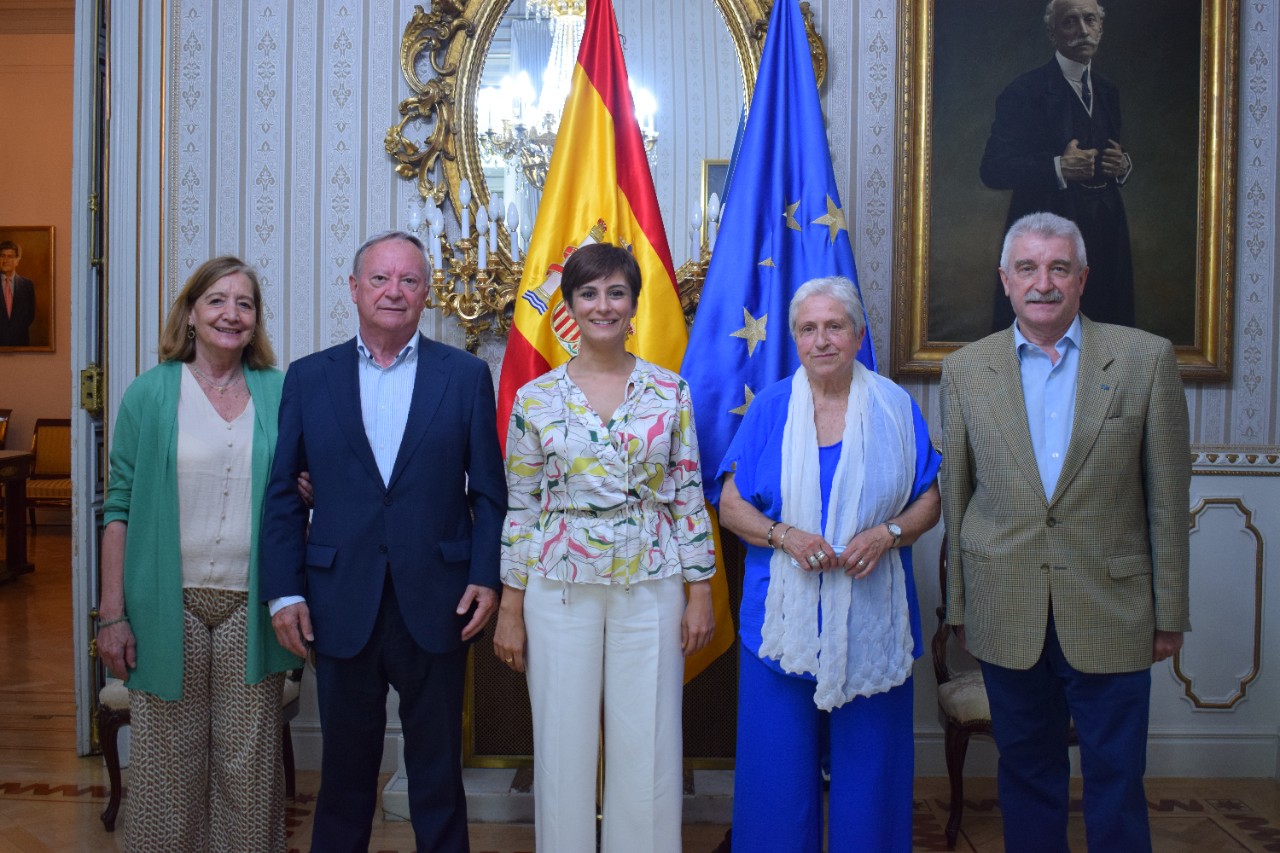 Isabel Rodríguez meets with representatives of the Senior Citizens and Pensioners Platform