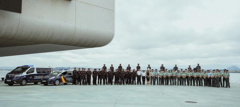 Polizia Nazionalak eta Guardia Zibilak uda honetan Kantabrian izango dituzten baliabideak aurkeztu ditu Quiñonesek
