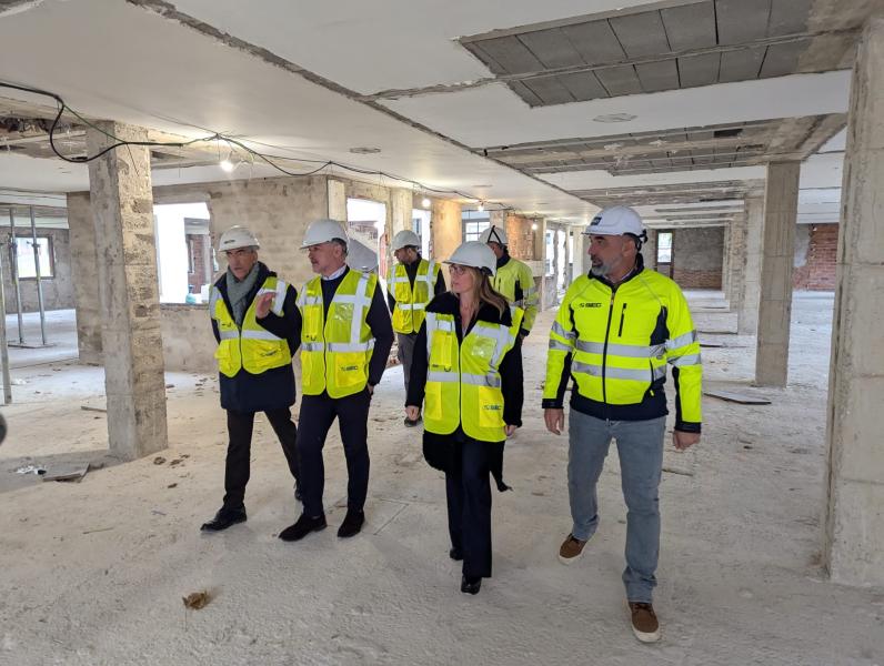 Espainiako Gobernuak 7 milioi euro baino gehiago inbertitu ditu Santillana del Marreko Paradorean