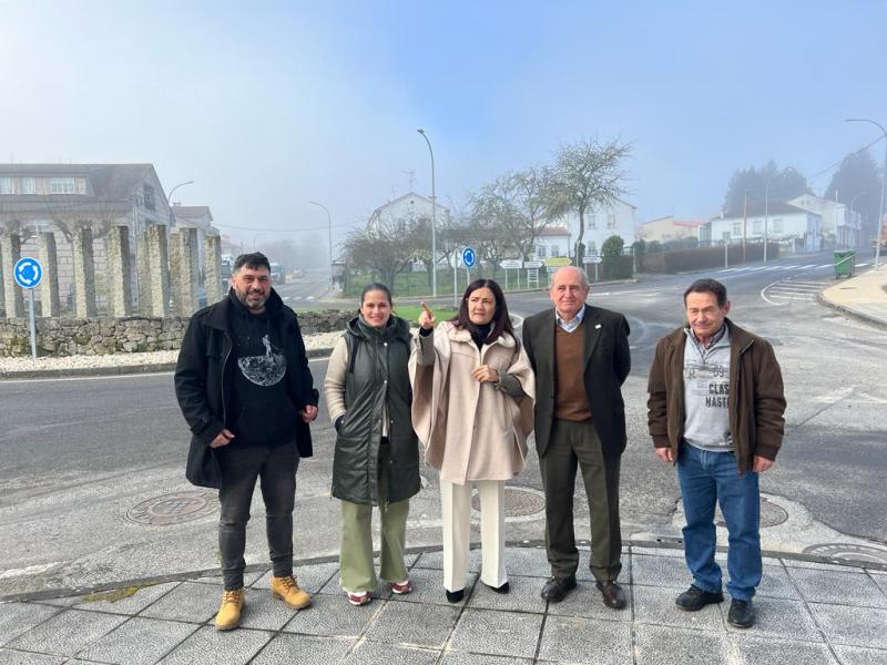 Isabel Rodríguezek Gobernuaren Berreskuratze Plana berretsi du Pantónen; 390.000€ baino gehiago jarri ditu udalerriko 53 eremutan argiteria publikoa berritzeko.
