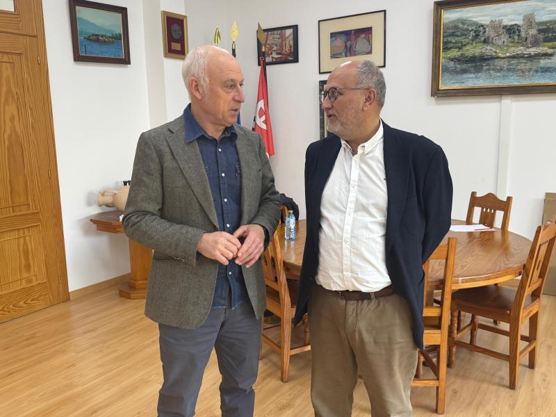 Abel Losadak 5G sarearen errefortzua aurreratuko du Catoiratik lau telefonia antenen egokitzapen teknologikoarekin