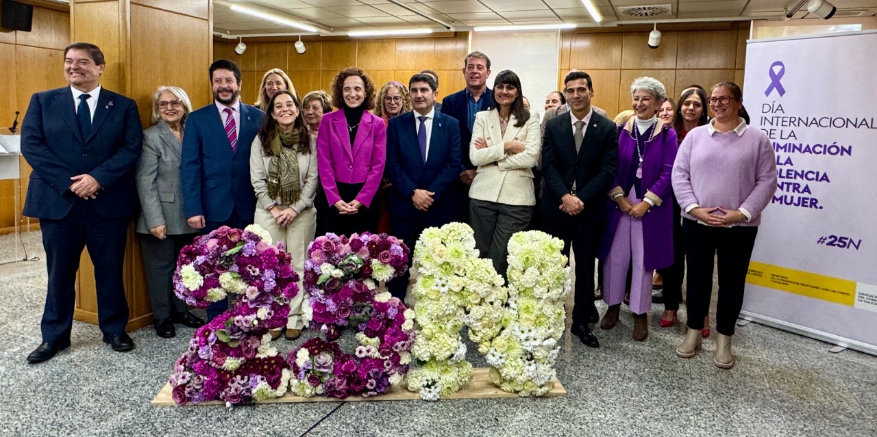 Imagen general del acto del 25N