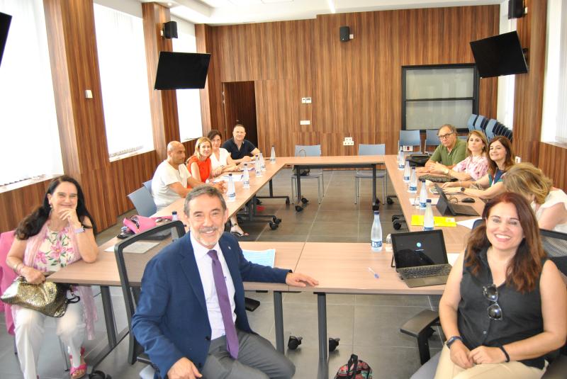 Nekazaritzako Enplegua Sustatzeko Programak udalen 32 memoria jaso ditu, Murtziako Eskualdeko landa-eremu deprimituetako langileak kontratatzeko