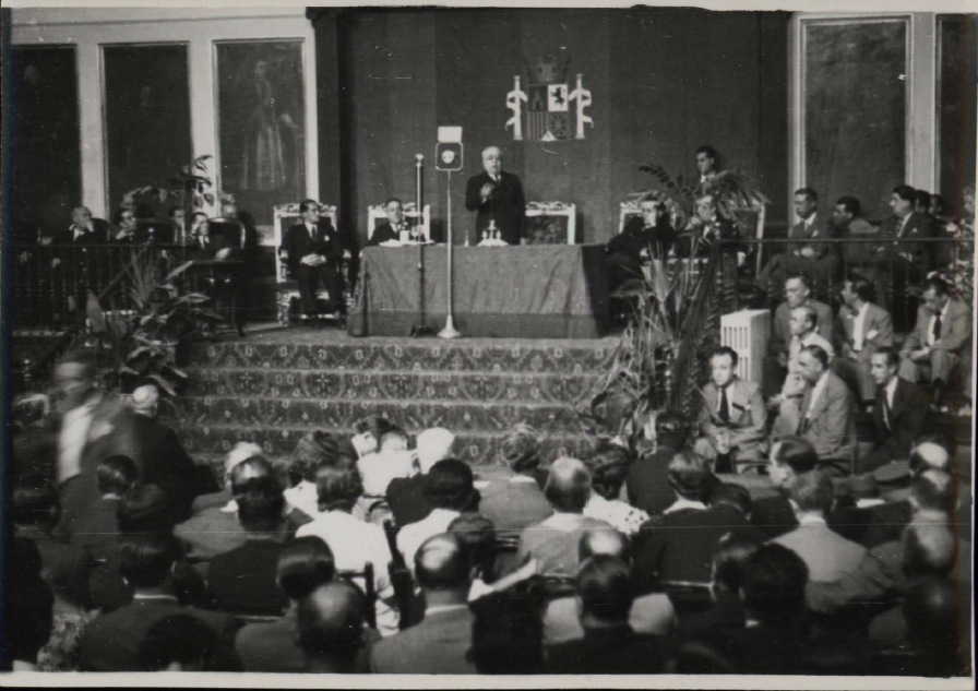 Azañak mitin bat eman zuen Valentziako Unibertsitateko Paraninfoan, 1937ko uztailaren 18an. Espainiako Liburutegi Nazionala