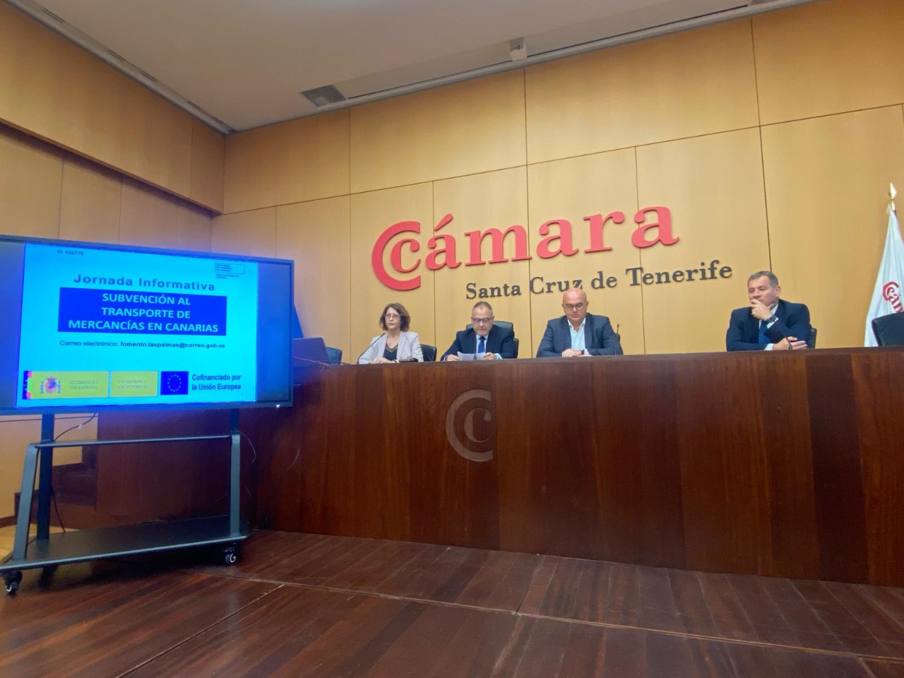 A Delegación do Goberno e a Cámara de Comercio de SC de Tenerife organizan unha xornada informativa para empresas sobre as axudas ao transporte de mercadorías en Canarias